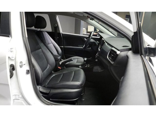 Kia Stonic 1.4 Trendy * НАЙ-ДОБРА ЦЕНА В БЪЛГАРИЯ* - автомобили, коли, обяви за нови и употребявани 10