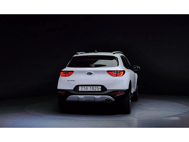 Kia Stonic 1.4 Trendy * НАЙ-ДОБРА ЦЕНА В БЪЛГАРИЯ* - автомобили, коли, обяви за нови и употребявани 3