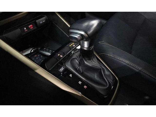 Kia Stonic Diesel 1.6 Prestige * НАЙ-ДОБРА ЦЕНА В БЪЛГАРИЯ* - автомобили, коли, обяви за нови и употребявани 8