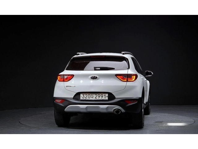 Kia Stonic Diesel 1.6 Trendy * НАЙ-ДОБРА ЦЕНА В БЪЛГАРИЯ* - автомобили, коли, обяви за нови и употребявани 3