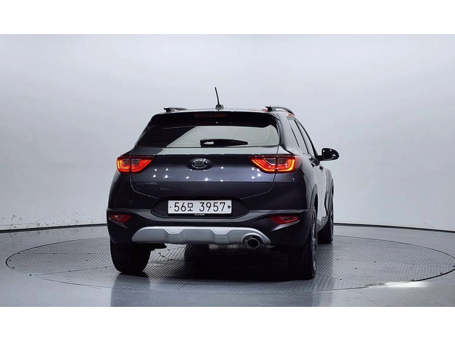 Kia Stonic Diesel 1.6 Prestige * НАЙ-ДОБРА ЦЕНА В БЪЛГАРИЯ* - автомобили, коли, обяви за нови и употребявани 3