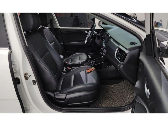 Kia Stonic Diesel 1.6 Prestige * НАЙ-ДОБРА ЦЕНА В БЪЛГАРИЯ* - автомобили, коли, обяви за нови и употребявани 11