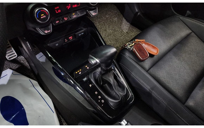 Kia Stonic Diesel 1.6 Prestige * НАЙ-ДОБРА ЦЕНА В БЪЛГАРИЯ* - автомобили, коли, обяви за нови и употребявани 8