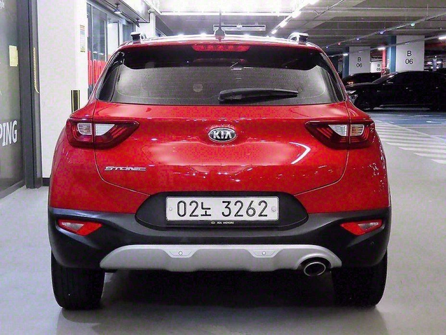 Kia Stonic Diesel 1.6 Trendy * НАЙ-ДОБРА ЦЕНА В БЪЛГАРИЯ* - автомобили, коли, обяви за нови и употребявани 4