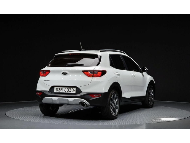 Kia Stonic Diesel 1.6 Prestige * НАЙ-ДОБРА ЦЕНА В БЪЛГАРИЯ* - автомобили, коли, обяви за нови и употребявани 1