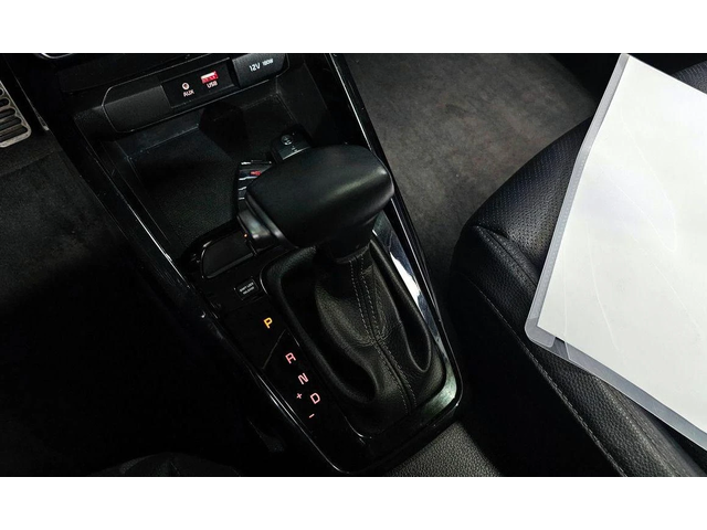 Kia Stonic Diesel 1.6 Prestige * НАЙ-ДОБРА ЦЕНА В БЪЛГАРИЯ* - автомобили, коли, обяви за нови и употребявани 8