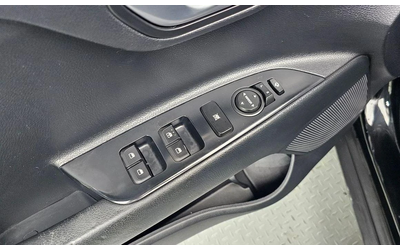 Kia Stonic Diesel 1.6 Trendy * НАЙ-ДОБРА ЦЕНА В БЪЛГАРИЯ* - автомобили, коли, обяви за нови и употребявани 10