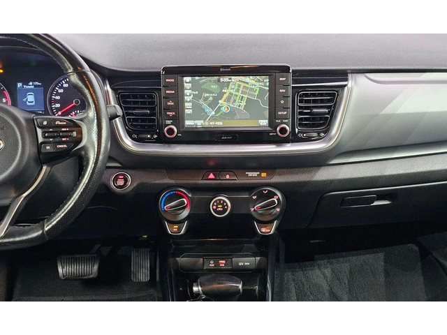 Kia Stonic Diesel 1.6 Trendy * НАЙ-ДОБРА ЦЕНА В БЪЛГАРИЯ* - автомобили, коли, обяви за нови и употребявани 13