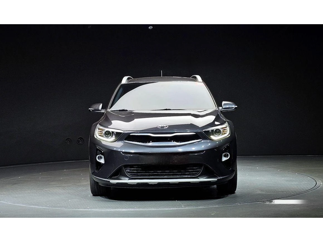 Kia Stonic Diesel 1.6 Trendy * НАЙ-ДОБРА ЦЕНА В БЪЛГАРИЯ* - автомобили, коли, обяви за нови и употребявани 2