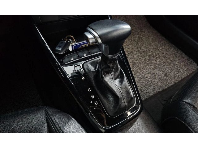 Kia Stonic Diesel 1.6 Trendy * НАЙ-ДОБРА ЦЕНА В БЪЛГАРИЯ* - автомобили, коли, обяви за нови и употребявани 8