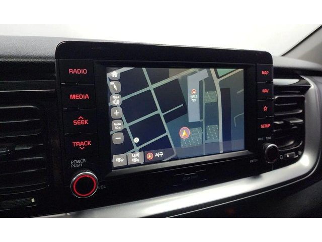 Kia Stonic Diesel 1.6 Prestige * НАЙ-ДОБРА ЦЕНА В БЪЛГАРИЯ* - автомобили, коли, обяви за нови и употребявани 13