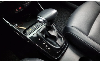 Kia Stonic Diesel 1.6 Prestige * НАЙ-ДОБРА ЦЕНА В БЪЛГАРИЯ* - автомобили, коли, обяви за нови и употребявани 8