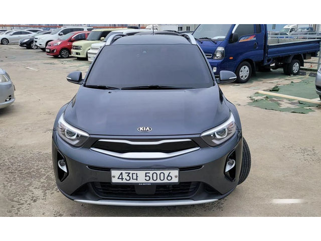 Kia Stonic Diesel 1.6 Trendy * НАЙ-ДОБРА ЦЕНА В БЪЛГАРИЯ* - автомобили, коли, обяви за нови и употребявани 1