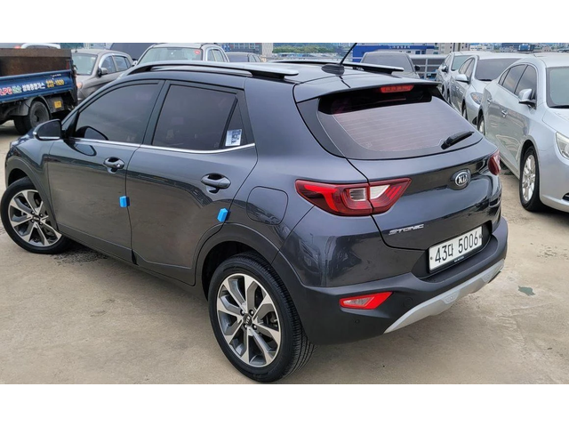 Kia Stonic Diesel 1.6 Trendy * НАЙ-ДОБРА ЦЕНА В БЪЛГАРИЯ* - автомобили, коли, обяви за нови и употребявани 5