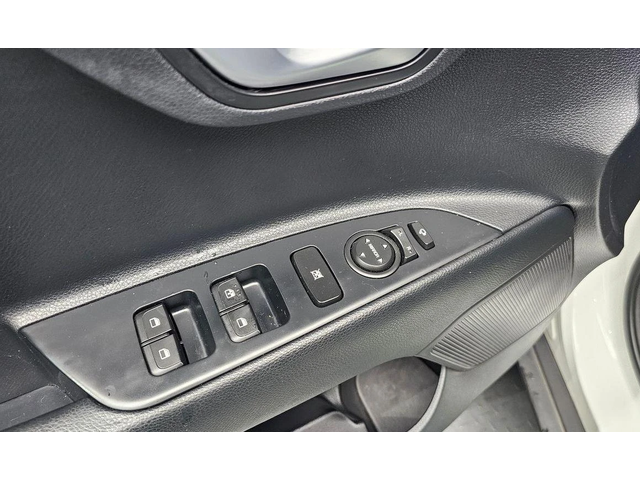 Kia Stonic 1.4 Prestige * НАЙ-ДОБРА ЦЕНА В БЪЛГАРИЯ* - автомобили, коли, обяви за нови и употребявани 10