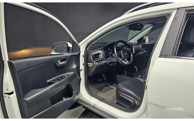 Kia Stonic 1.4 Prestige * НАЙ-ДОБРА ЦЕНА В БЪЛГАРИЯ* - автомобили, коли, обяви за нови и употребявани 9