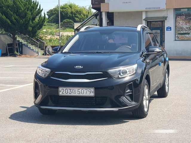 Kia Stonic Diesel 1.6 Deluxe * НАЙ-ДОБРА ЦЕНА В БЪЛГАРИЯ* - автомобили, коли, обяви за нови и употребявани 1