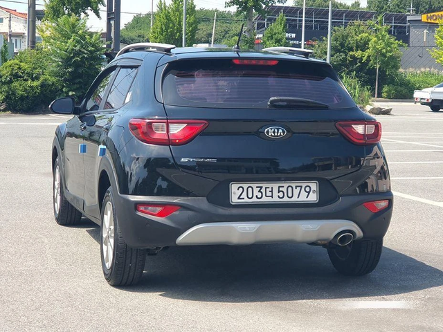 Kia Stonic Diesel 1.6 Deluxe * НАЙ-ДОБРА ЦЕНА В БЪЛГАРИЯ* - автомобили, коли, обяви за нови и употребявани 2