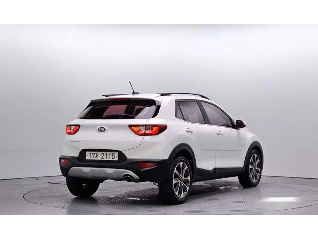Kia Stonic Diesel 1.6 Trendy * НАЙ-ДОБРА ЦЕНА В БЪЛГАРИЯ* - автомобили, коли, обяви за нови и употребявани 1