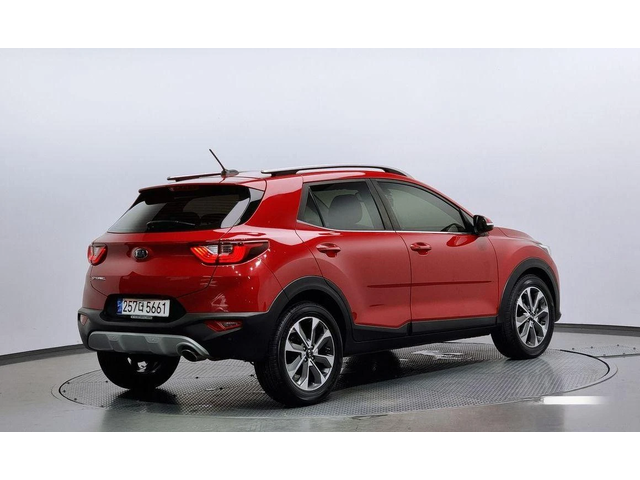 Kia Stonic Diesel 1.6 Prestige * НАЙ-ДОБРА ЦЕНА В БЪЛГАРИЯ* - автомобили, коли, обяви за нови и употребявани 1