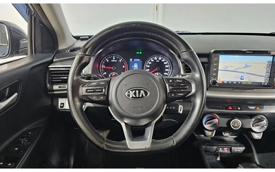 Kia Stonic Diesel 1.6 Deluxe * НАЙ-ДОБРА ЦЕНА В БЪЛГАРИЯ* - автомобили, коли, обяви за нови и употребявани 13
