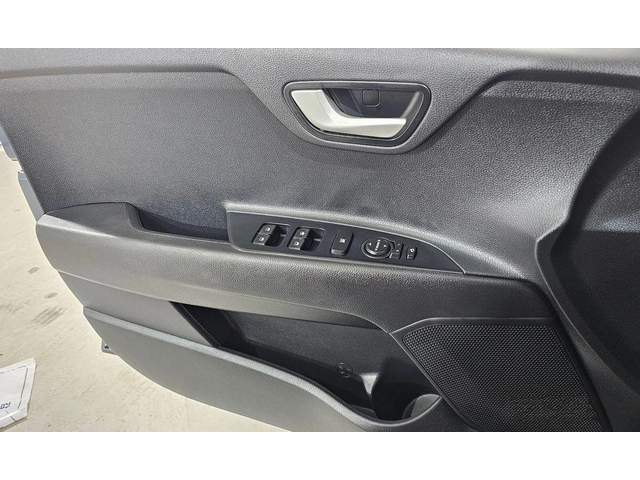 Kia Stonic Diesel 1.6 Deluxe * НАЙ-ДОБРА ЦЕНА В БЪЛГАРИЯ* - автомобили, коли, обяви за нови и употребявани 14