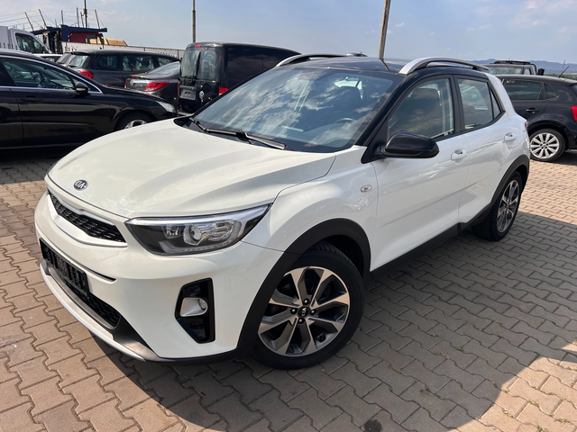 Kia Stonic 1.6CRDI NAVI/KAMERA EURO 6 - автомобили, коли, обяви за нови и употребявани 0