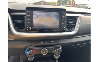 Kia Stonic 1.6CRDI NAVI/KAMERA EURO 6 - автомобили, коли, обяви за нови и употребявани 14