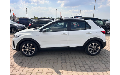 Kia Stonic 1.6CRDI NAVI/KAMERA EURO 6 - автомобили, коли, обяви за нови и употребявани 8