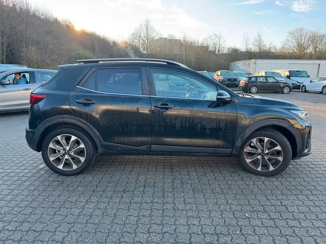 Kia Stonic 1.6d 110ps Vision - автомобили, коли, обяви за нови и употребявани 5