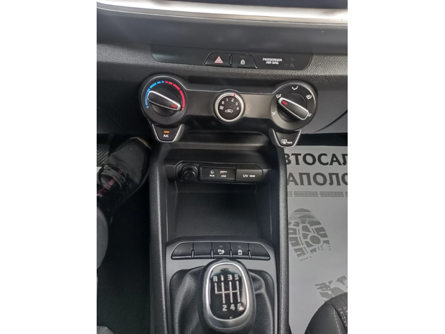 Kia Stonic 1.4 ГАЗ, ИТАЛИЯ , ГАРАНЦИЯ - автомобили, коли, обяви за нови и употребявани 10