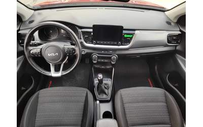 Kia Stonic EX - автомобили, коли, обяви за нови и употребявани 9