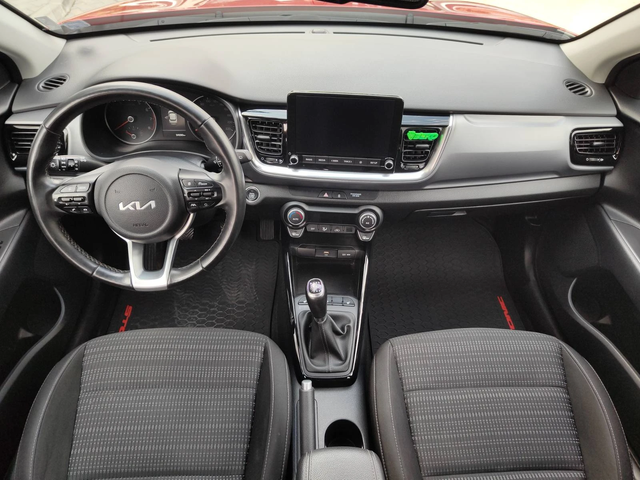Kia Stonic EX - автомобили, коли, обяви за нови и употребявани 9