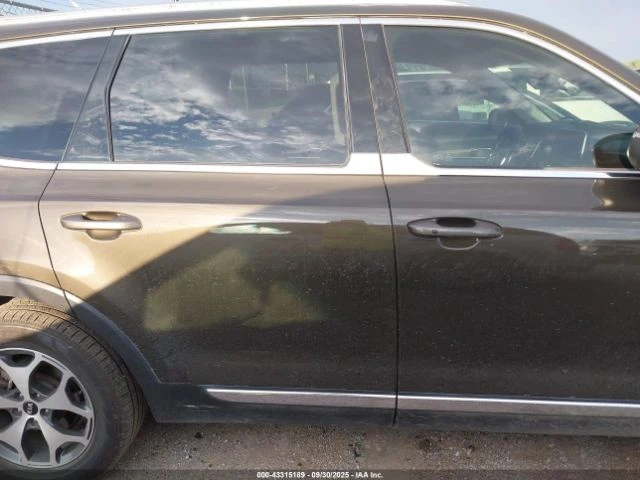 Kia Telluride ПОДГРЕВ* КАМЕРА* КЕЙЛЕС* LANE* ASSIST - автомобили, коли, обяви за нови и употребявани 11