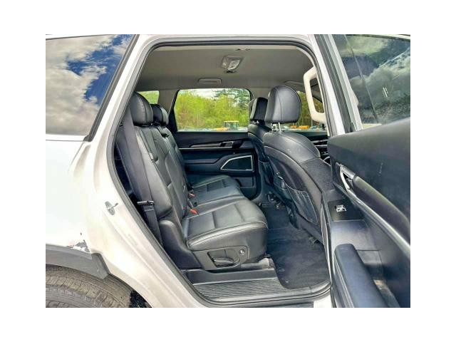 Kia Telluride 3.8L 6 ALL WHEEL DRIVE - автомобили, коли, обяви за нови и употребявани 4
