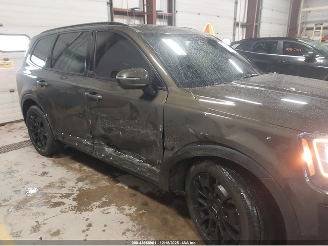 Kia Telluride 3.8L V-6 DI, DOHC, VVT, 291HP All Wheel Drive - автомобили, коли, обяви за нови и употребявани 5
