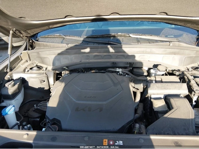 Kia Telluride LX - автомобили, коли, обяви за нови и употребявани 9