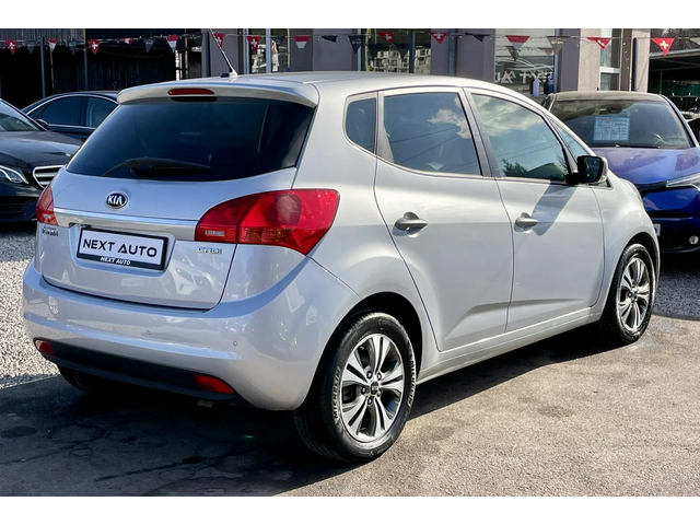 Kia Venga 1.4CRDI 90HP E6В КОЖА НАВИ КАМЕРА ЛЕД - автомобили, коли, обяви за нови и употребявани 4