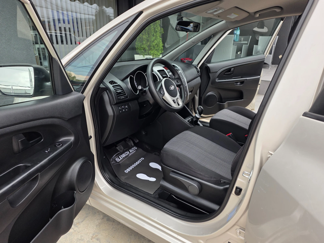 Kia Venga 1.4I-90к.с EURO 5b КЛИМАТИК-ШВЕЙЦАРИЯ - автомобили, коли, обяви за нови и употребявани 10