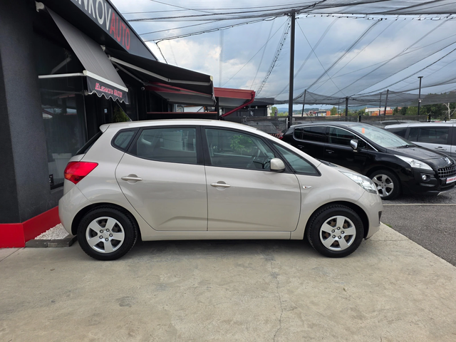 Kia Venga 1.4I-90к.с EURO 5b КЛИМАТИК-ШВЕЙЦАРИЯ - автомобили, коли, обяви за нови и употребявани 4