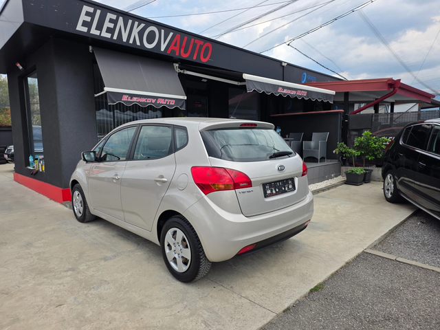 Kia Venga 1.4I-90к.с EURO 5b КЛИМАТИК-ШВЕЙЦАРИЯ - автомобили, коли, обяви за нови и употребявани 5