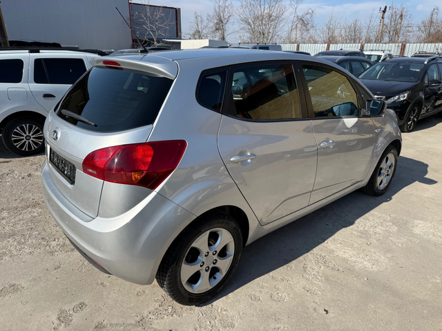Kia Venga 1.4i ГАЗ - автомобили, коли, обяви за нови и употребявани 6