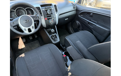 Kia Venga 1.4i ГАЗ - автомобили, коли, обяви за нови и употребявани 8