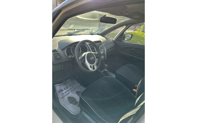 Kia Venga - автомобили, коли, обяви за нови и употребявани 10