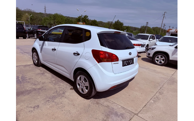 kia-venga - 3
