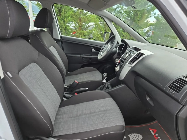 Kia Venga 1.4CRDI-90кс= 6СК= FACELIFT= 146.000km= СЕРВ.ИСТОР - автомобили, коли, обяви за нови и употребявани 14