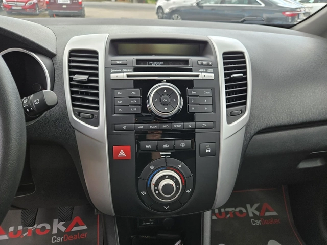 Kia Venga 1.4CRDI-90кс= 6СК= FACELIFT= 146.000km= СЕРВ.ИСТОР - автомобили, коли, обяви за нови и употребявани 15