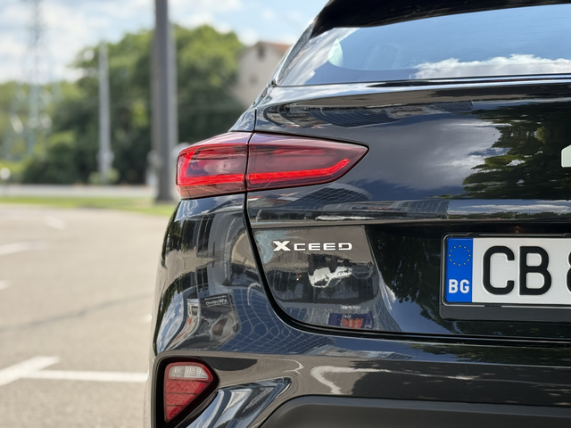 Kia XCeed 1.5 Бензин Сервизна история - автомобили, коли, обяви за нови и употребявани 6