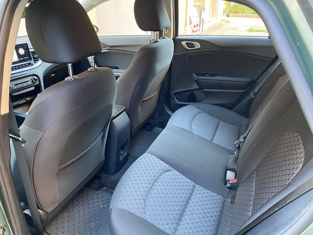 Kia XCeed 1.5 T-GDI/ Spin/ Гаранция до 2032г. - автомобили, коли, обяви за нови и употребявани 12