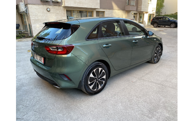 kia-xceed-1-5-t-gdi-spin-garantsiya-do-2032g - 4